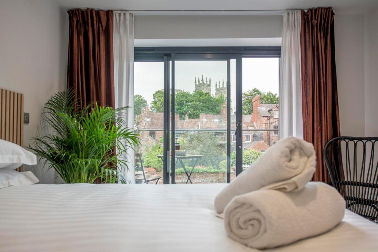 The Quadrant - The Carillon Suite ยอร์ค ภายนอก รูปภาพ